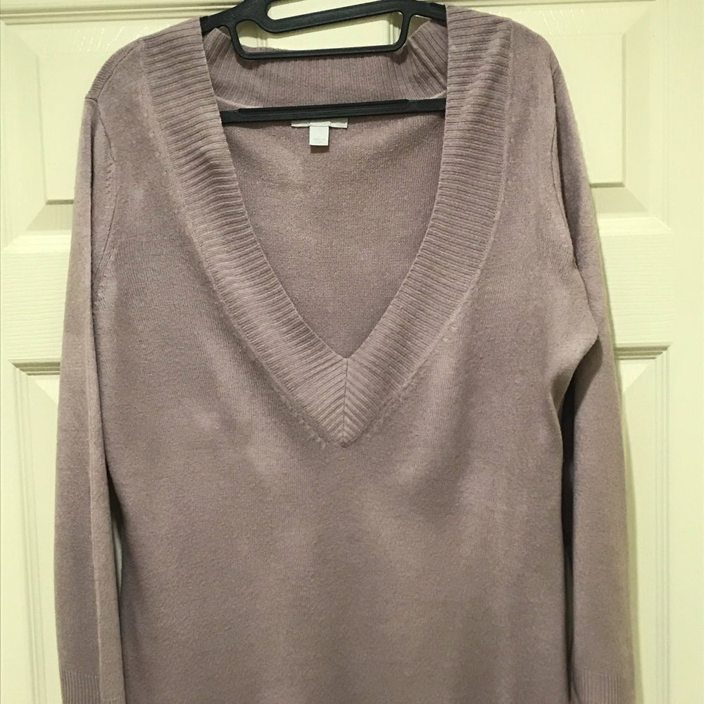 NY&Co V Neck Sweater